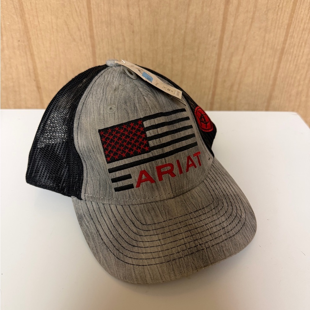 Ariat American Flag Mesh Trucker Hat Gray Black Snapback Cap